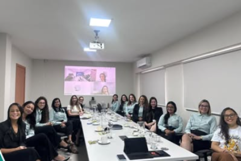 Comitê “Elas pelo Coop”, do Sicoob Extremo Sul, promove encontro voltado ao fortalecimento feminino