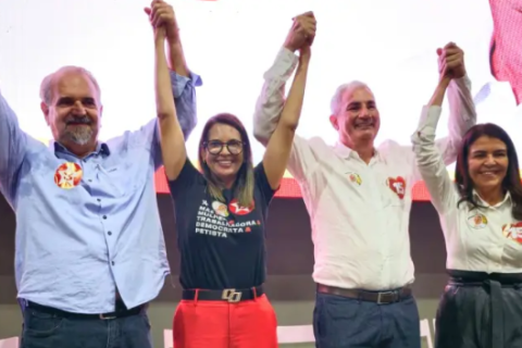Convenção partidária em Medeiros Neto lança candidatura à reeleição do prefeito Beto Pinto