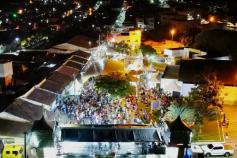 Primeira noite do aniversário de 35 anos de Vereda é marcada por muita música e alegria