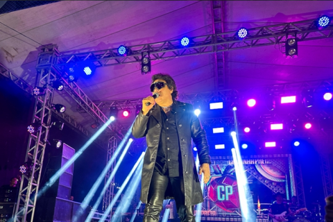 Banda Calcinha Preta encerra festa de São João em Prado