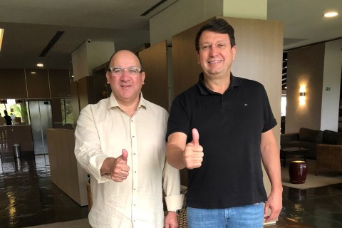 Dr. Ailton Amorim intensifica articulações em Salvador e amplia força política em Alcobaça e região