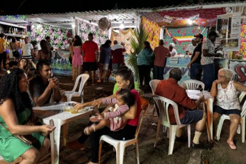 Sétima Feira Gastronômica dos mariscos promove empreendedorismo na Barra de Caravelas