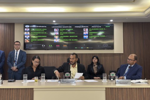 Câmara de Caravelas mantém aprovação com ressalvas das contas de 2023 do ex-prefeito Silvio Ramalho