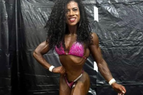 Fisiculturista de Teixeira de Freitas conquista ouro no Maradona Classic em MG