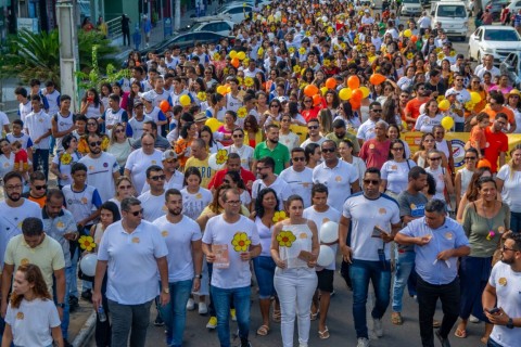 Prefeitura de Teixeira de Freitas realiza caminhada contra o abuso e a exploração sexual de crianças e adolescentes